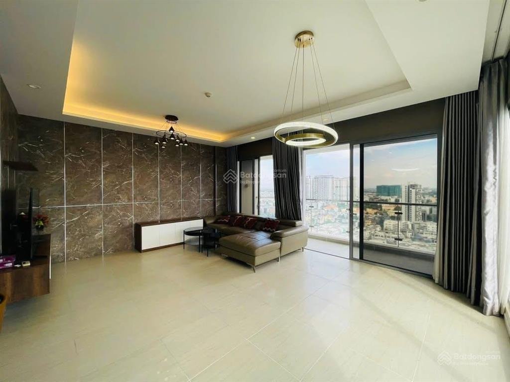 Hiếm/ full nội thất căn 3pn diện tích lớn tại đảo kim cương 136m2/ 14 tỷ 5