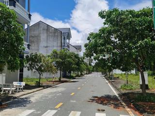 Bán lô đất đẹp full thổ trên đường d1 vĩnh tân tân uyên gần kcn vsip 2, dt 72m2, đường rộng 13m shr