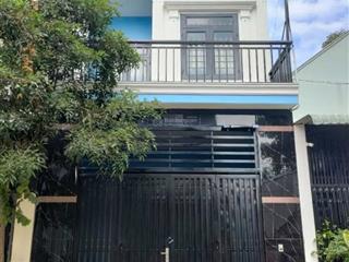 Bán nhà cho thuê sau kcn đông hoà, dt 64,4m2 thu nhập 7,5tr/ th, cách trung tâm y tế dĩ an 1km, shr