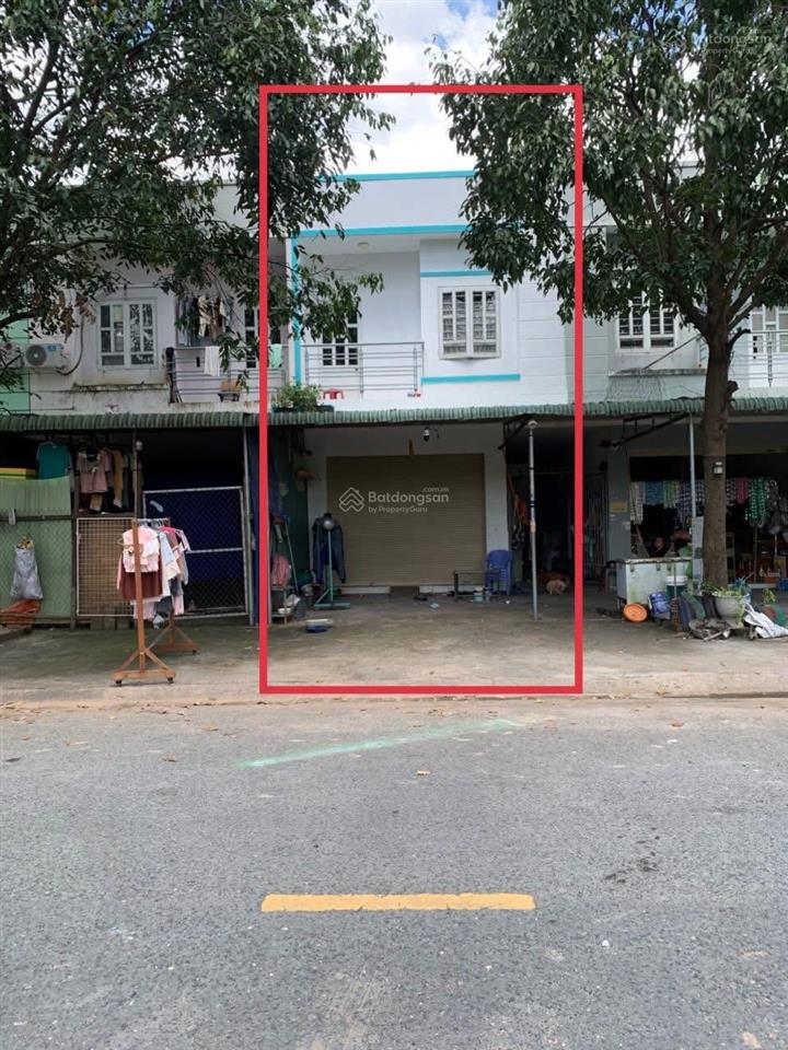 Cần ra gấp dãy trọ mặt tiền, dt 150m2, thu nhập tháng 8tr, sổ sẵn, cách ql13 chỉ 300m, full thổ cư