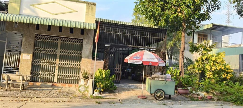 Cần ra nhanh dãy trọ ngộp 1 kiot 4p, thu nhập 8tr/th. ngay kdc mỹ phước 3, cách vành đai 4 chỉ 3p