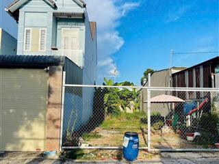 Bán đất mặt tiền kinh doanh đắc địa đường dx026, dt 150m2, sổ sẵn, có thổ cư. cách chợ phú mỹ 300m