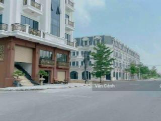 Chính chủ cần bán liền kề dg6. hoa hậu đất đấu giá lai xá, hoài đức, hà nội