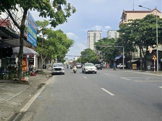 Diện tích đẹp, mt rộng. đường ô tô tải. ngay ql 32 vào