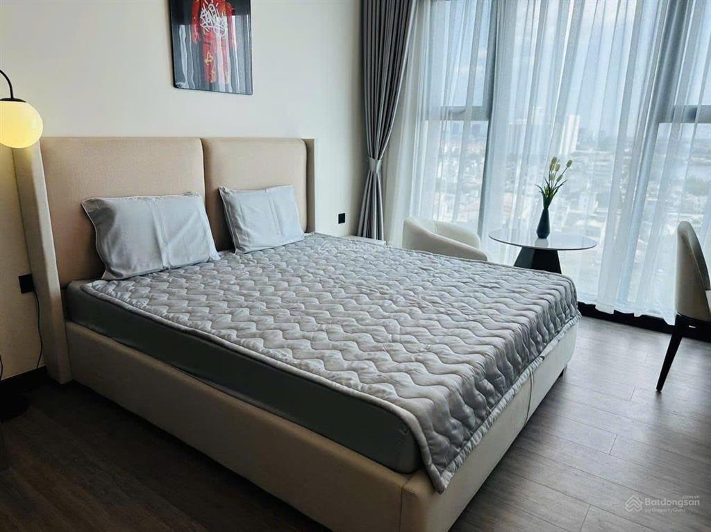 Cho thuê gấp cc the harmona, trương công định, giá chỉ11 triệu, 82m2, 2pn, 2wc nhà đep.