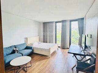 Bán nhà đẹp view sông, 4 tầng giá 22.8 tỷ, khu dân cư đồng bộ, an ninh, nhà thoáng mát, hiện đại