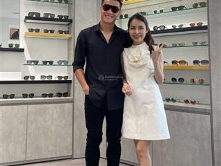 Cho thuê nhà mặt phố nguyễn cư trinh, giá ưu đãi 45 triệu, q1, hcm, đang kinh doanh mắt kính ..