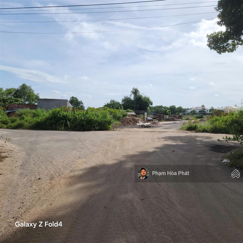 Lô góc 2 mặt tiền tại barimex xã hòa long, giá tốt 6,5 tỷ, diện tích 545m2