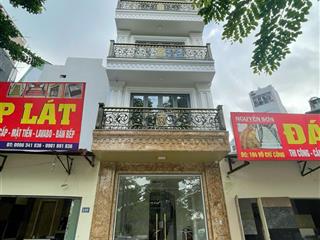 Cho thuê nhà mới võ chí công xuân la 75m2 x 4 tầng thông sàn thang máy mt 6m thiết kế hiện đại 25tr