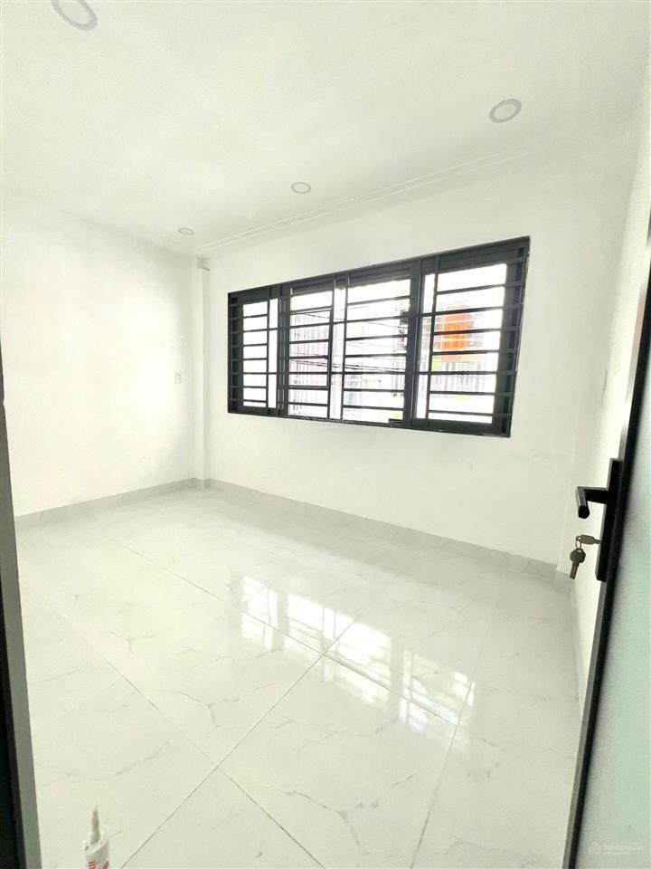 Bán nhà quận 12 số 268 đường nguyễn văn quá gần cầu tham lương