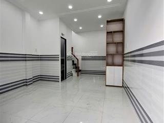 Bán căn nhà ở q12 sổ hồng full thổ 1tỷ195 tl chính chủ