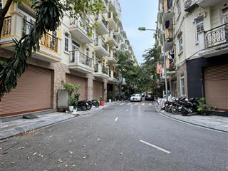 Cho thuê nhà 5 tầng trung tâm thanh xuân  55m2  5 tầng  phân lô  20tr/th