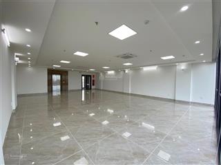 Cho thuê toà nhà phố hoàng quốc việt 150m2 8 tầng có hầm mt8m, ô tô đỗ 57 chiếc, 80tr/th
