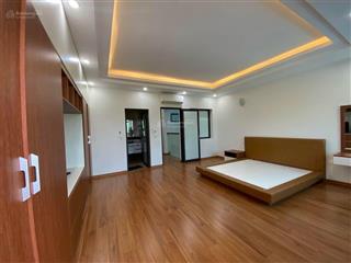 Cho thuê nhà phố chùa láng  đống đa diện tích 50m² x 4 tầng, nhà mới vào ở ngay, 15tr/th