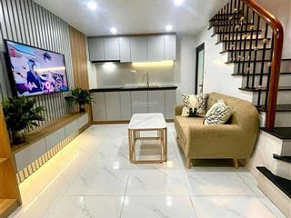 Nhà đẹp ,lô góc 2 mặt thoáng ,ngõ thông kinh doanh nhỏ , tiện ích không thiếu thứ gì , về ở ngay