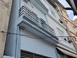 Nhà phú thượng giá dưới 5 tỷ , 25m2 , sổ đỏ , sẵn nhà 4 tầng full nội thất ,mt 3,63m , !
