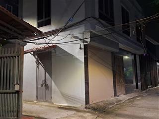 Nhà lô góc phú thượng 60m2, 3 tầng  ba mặt thoáng  ô tô tránh  kinh doanh  5,3 tỷ