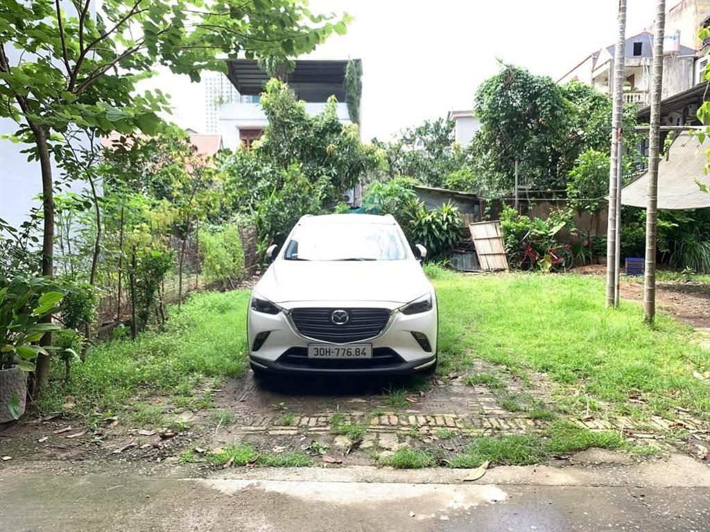 Mảnh đất đẹp ở an dương vương , phú thượng , ô tô vào đất 56m2 , mt 4,5m 9,8 tỷ