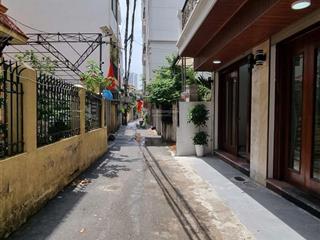 Nhà đẹp tại phú thượng, ngõ ôtô vào, 10m ra phố  có thang máy. 36m2  7 tầng  giá 11,4tỷ