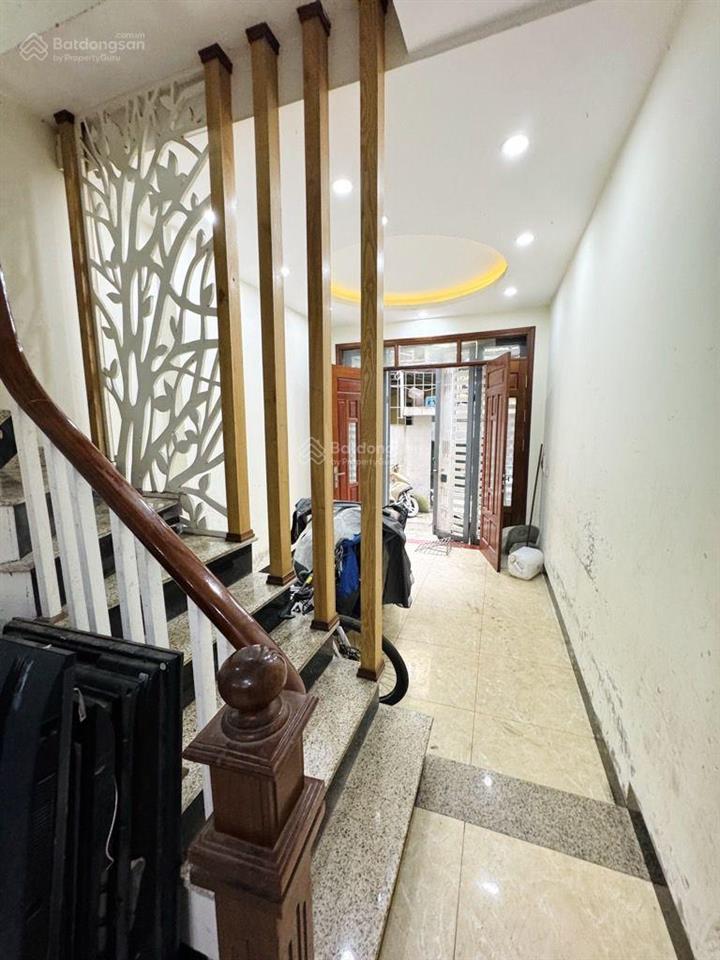 Kim giang, thanh liệt nhà mặt ngõ lô góc cách mặt phố kim giang chỉ 50 m