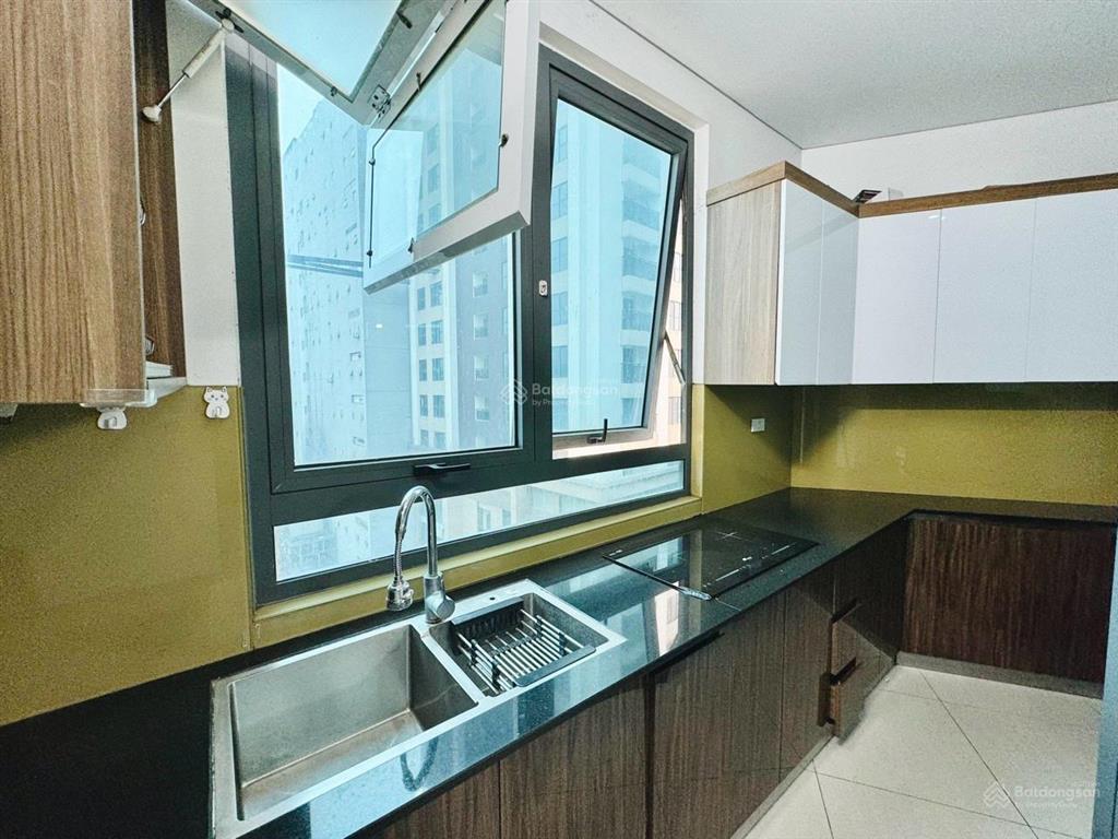 Còn 1 phòng duy nhất 1n1k, 8 triệu, 40m2 view đẹp tại 21 lê đức thọ, mỹ đình 2