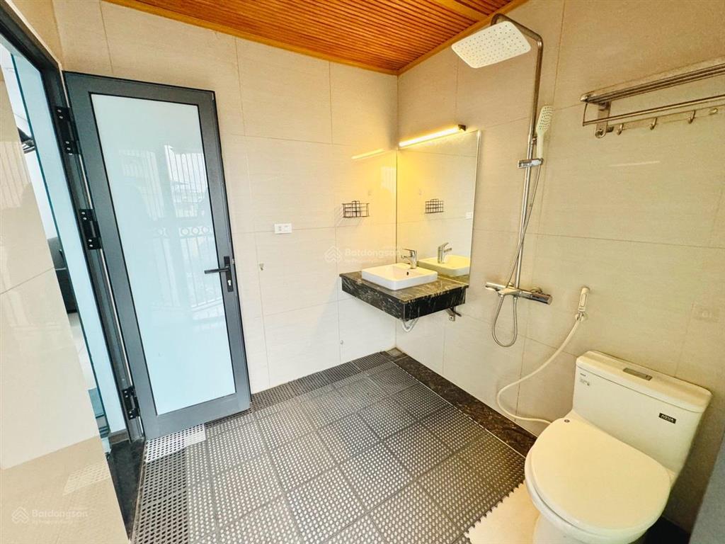 Còn 1 phòng duy nhất 1n1k, 8 triệu, 40m2 view đẹp tại 21 lê đức thọ, mỹ đình 2