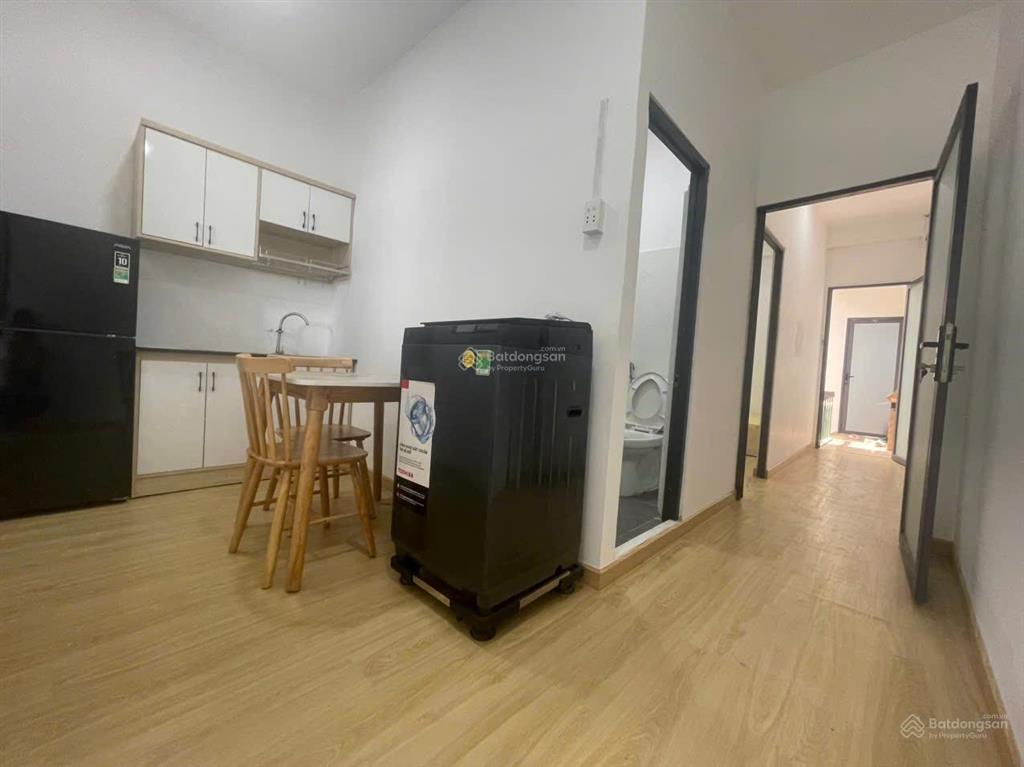 Thuê ngay 2 phòng ngủ 55m2 ban công lớn, full nội thất ngay nơ trang long, bình thạnh