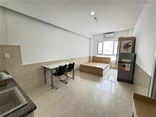 Thuê ngay ch 35m2 cửa sổ siêu to, thang máy, bảo vệ ngay xô viết nghệ tĩnh, bình thạnh