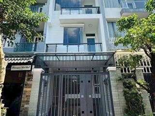 Cho thuê nhà phố ngay cao đức lân, p. an phú, 4x20m có hầm, trệt 3 lầu, nhà mới đẹp giá 30tr