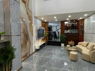Full nội thất 3 tầng hẻm 4.5m sát mặt tiền đường chính