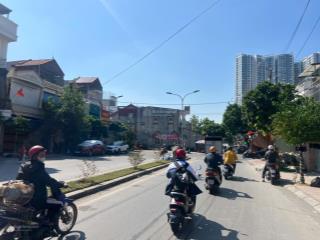 Bán nhanh đất mặt đường thiên lôi  diện tích 228m2  mặt tiền 8m. đầu đuôi bằng nhau.