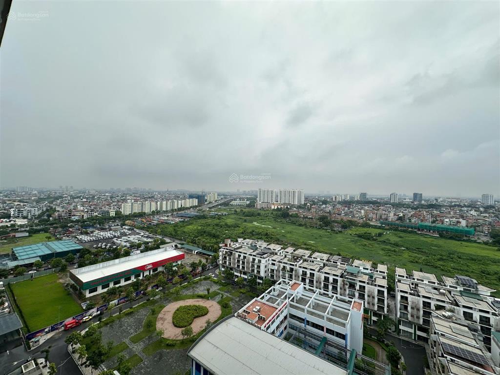 Bán gấp căn góc 3 phòng ngủ khai sơn  tầng view đẹp, căn không đối phòng rác