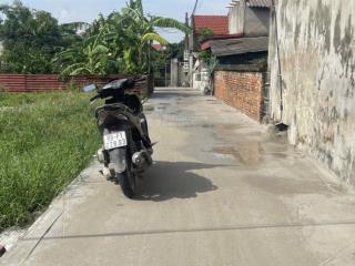 Chủ gửi lô góc hai mặt tiền tại thôn hòa lạc xã hòa phong thị xã mỹ hào diện tích 56,3m2
mặt