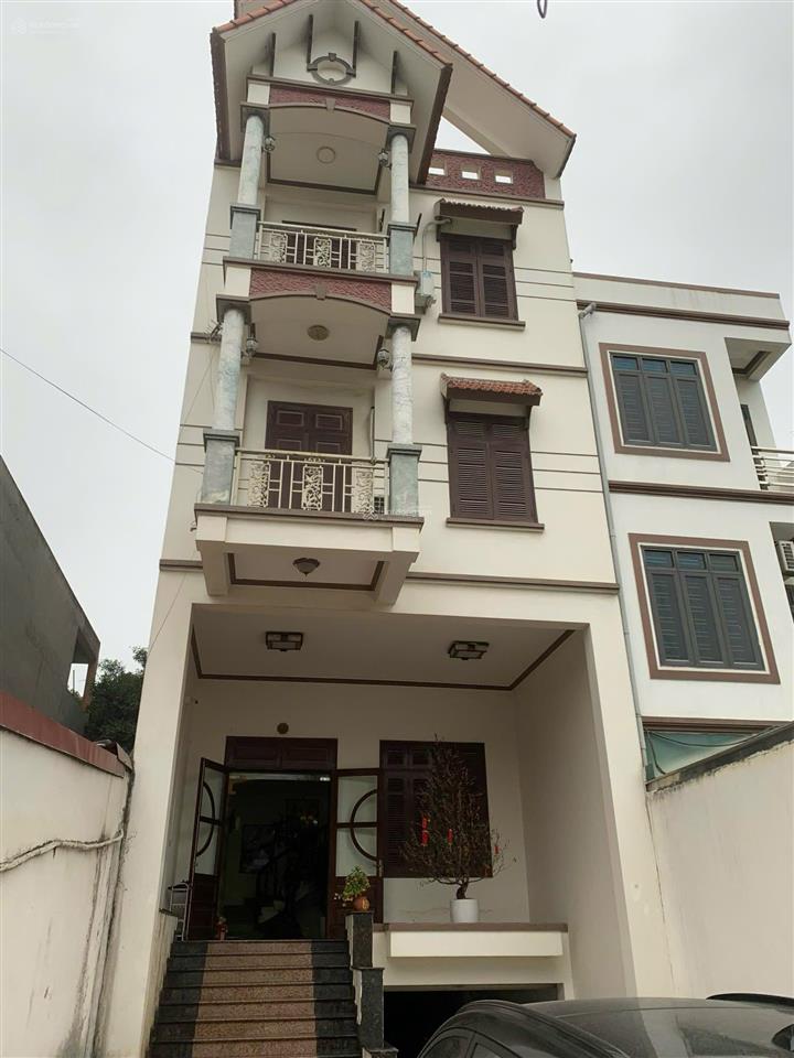 Siêu hiếm lô đất vàng có nhà 4 tầng xây kiên cố.
tại thôn chùa, xã minh hải, huyện văn lâm
