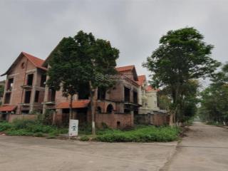 Bán bt kđt quang minh mê linh vina2, dt 297m, mt16m, lô góc view sông, sổ hồng, giá chào 70tr/m2