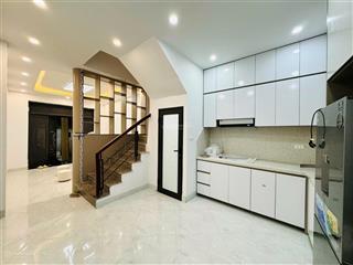 Bán nhà đẹp khương trung  nhà mặt ngõ nông  2 thoáng  gần phố ô tô tránh  39m2*6t giá 8,7 tỷ