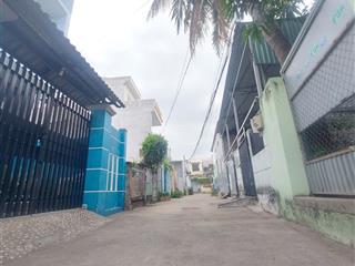 Bán nhà cấp 4, 92m2 ngang 4,5m  hxh ngay chợ, ubnd long trường  giá 3,85 tỷ