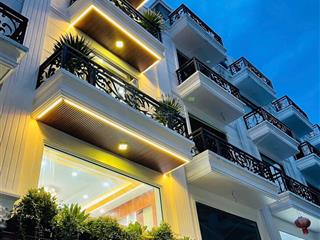 Bán nhà phố liền kề 1 trệt 3 lầu và sân thượng 61m2 giá 5,3 tỷ bao thuế phí