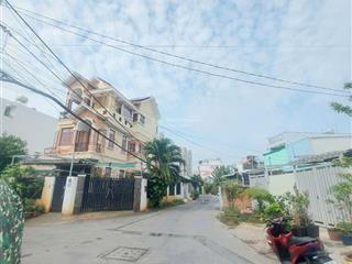 Bán nhà 3 tầng, 9,5x17m, hxh, phường thạnh mỹ lợi  chỉ 8,5 tỷ