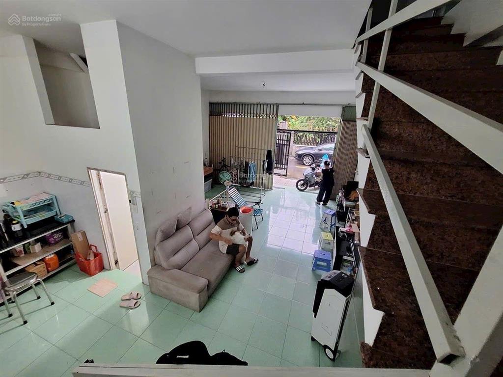 Bán nhà 2 tầng 5,66x13m, mặt tiền đường số, sát nguyễn duy trinh, phú hữu giá 3,999 tỷ