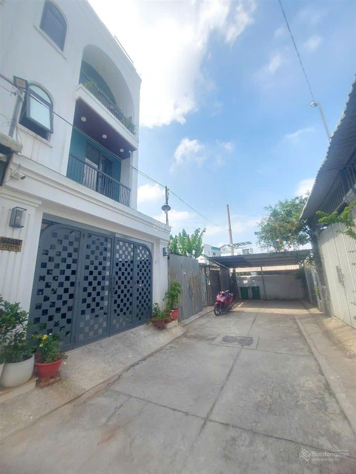 Bán 1 tặng 1 đất 6x15, nở hậu, hxh 6m sau chợ tăng nhơn phú b, chỉ 3,3 tỷ