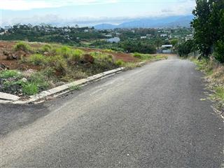 Chính chủ gửi bán  lô đất 2 mặt tiền view cực đẹp  phường lộc sơn, tp. bảo lộc  giá tốt