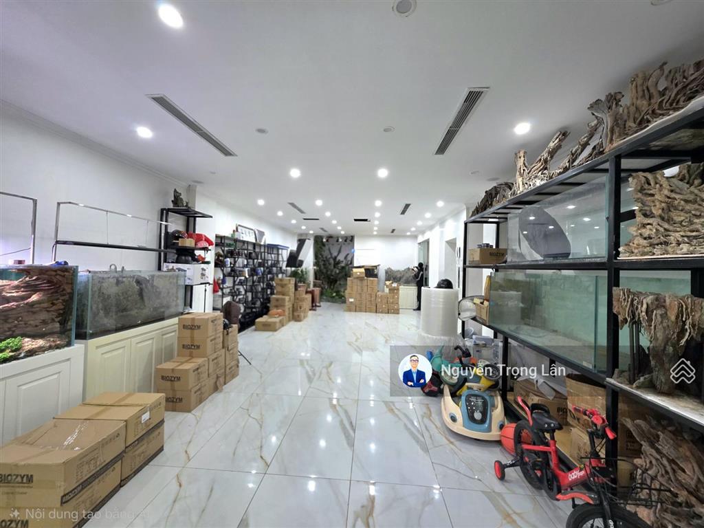 Nhà 7 tầng thang máy kinh doanh  ô tô vào nhà phố hồng tiến  long biên