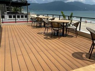 Nhà hàng 3 tầng ngay bãi tắm mỹ khê  võ nguyên giáp  dòng tiền 220 triệu tháng