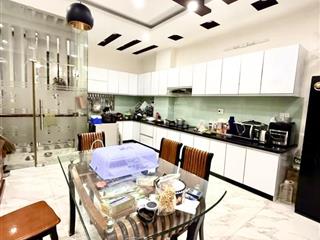 Mặt tiền kinh doanh 4 tầng phan đăng lưu hoà cường giá chỉ 18,5 tỷ