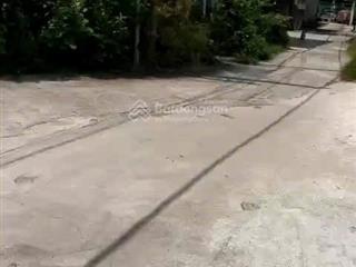 Chủ gửi bán đất vườn hoá an phủ hồng lên thổ năm nay 8tr sang năm rẻ hơn giá quá rẻ tính ra chỉ 4tr