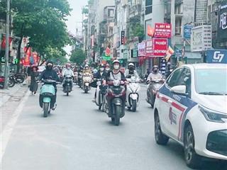 Tòa văn phòng siêu hiếm 12 tầng  lô góc  360m2  giá 99tỷ (thương lượng)