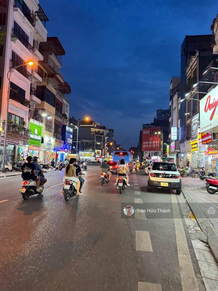 6 tầng phố ngọc lâm, kinh doanh đỉnh cao. 40m mt rộng, vỉa hè. 0337 202 *** (tư vấn ngay).