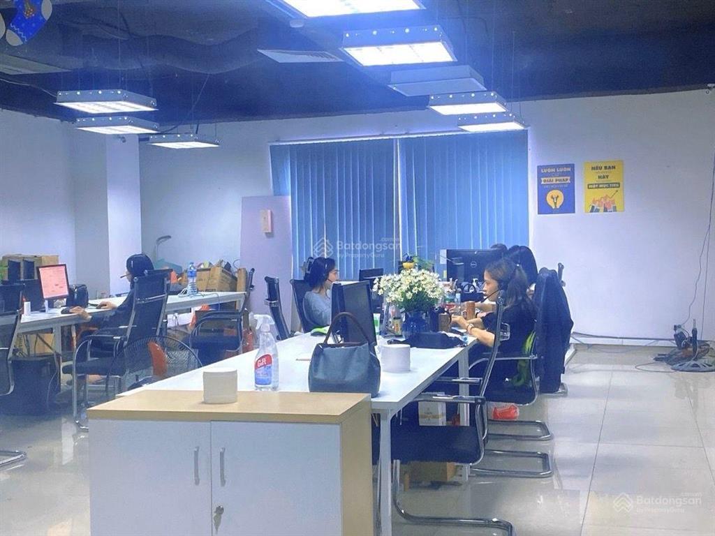 Tòa văn phòng 11t  360m2  lô góc. ngã tư ô chợ dừa  đê la thành đường vành đai 1. giá 1xx tỷ