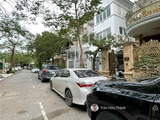 Siêu hot  ba đình hơn 200m2  biệt thự 3t  chỉ 200tr/ m2 (đầu tư  giữ tiền)  0765 505 ***